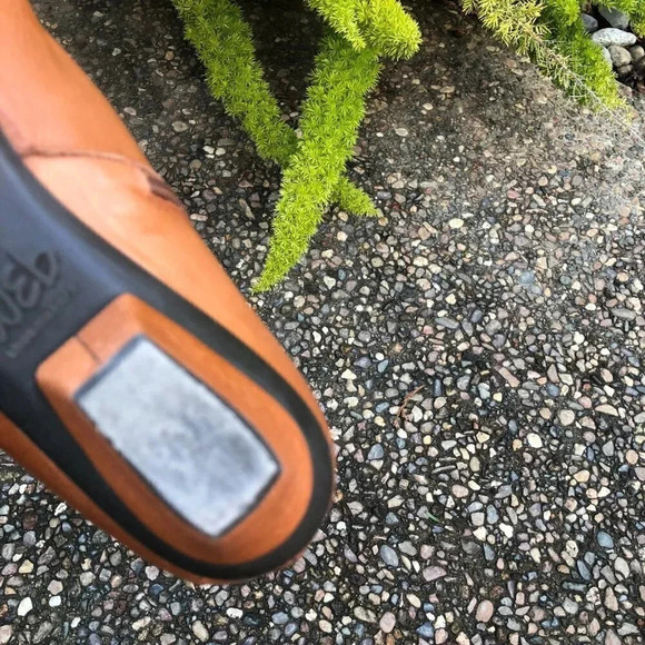 Eric Michaels Web Shoemakers Disco Suela Urbai Leather Ankle Granny Booties - Picture 5 of 9